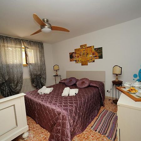 Casa Di Manu Apartment Montecatini Terme Luaran gambar