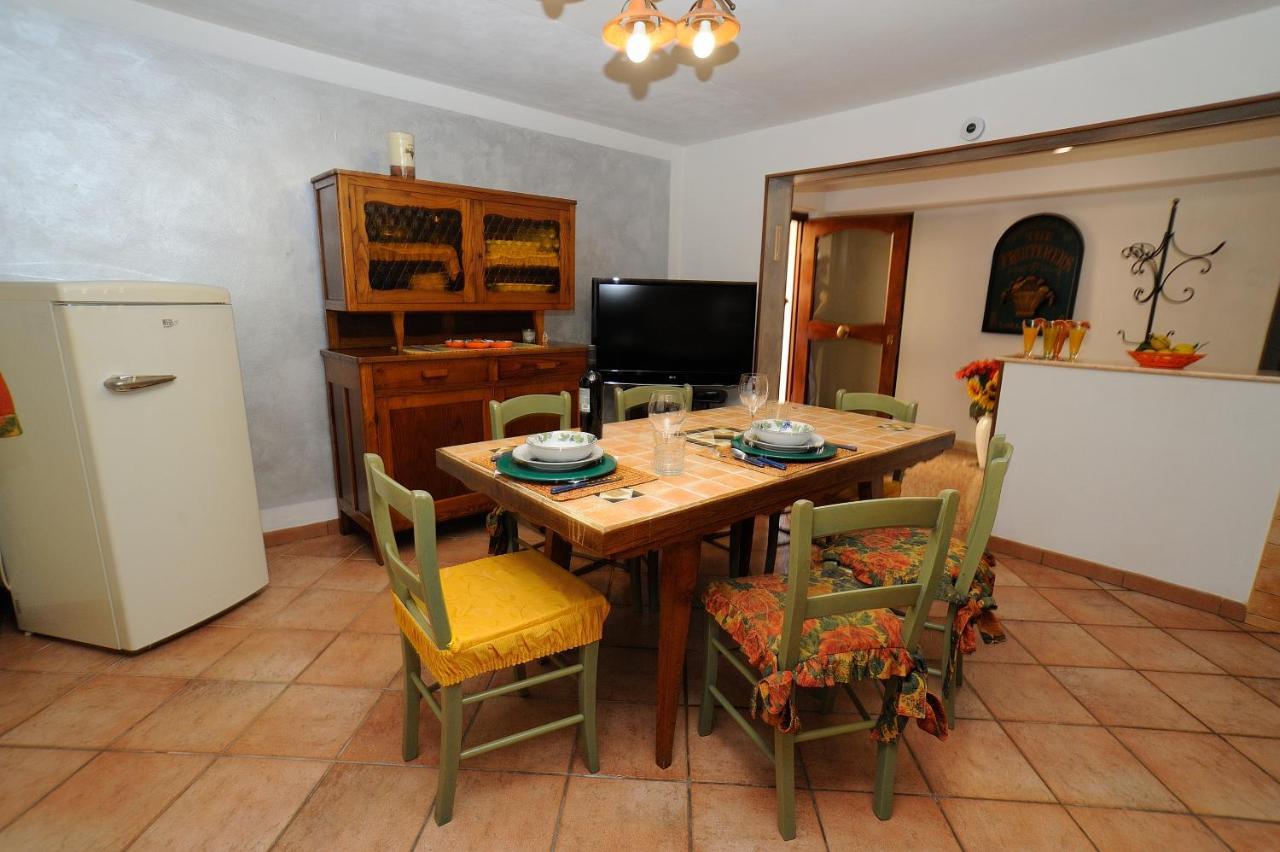 Casa Di Manu Apartment Montecatini Terme Luaran gambar