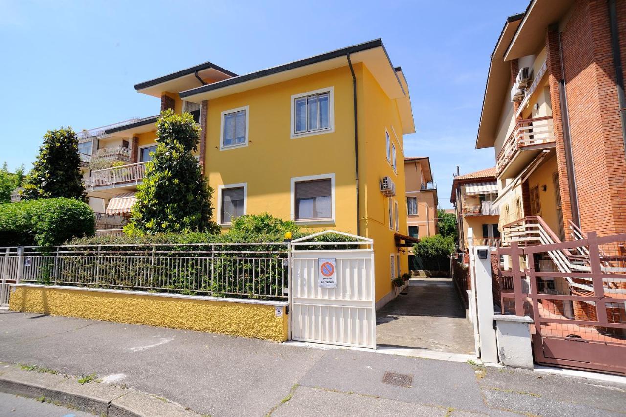 Casa Di Manu Apartment Montecatini Terme Luaran gambar